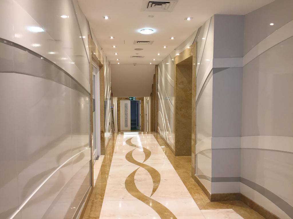 Espace Holiday Homes - Ocean Heights 14 Dubai Buitenkant foto