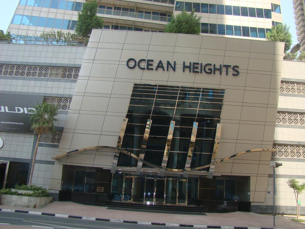 Espace Holiday Homes - Ocean Heights 14 Dubai Buitenkant foto